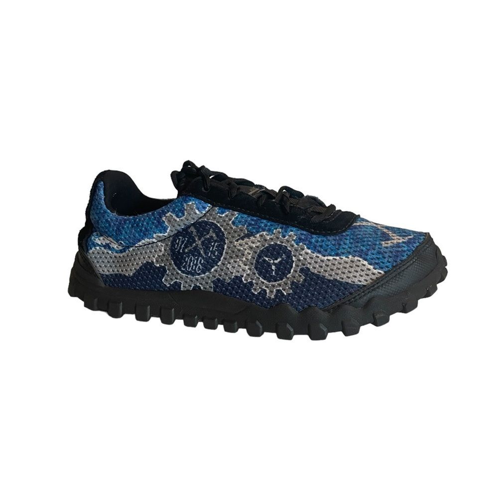 Carson Footwear BTMR Barr Trail Mountain Race Limited Edition Mens 7.5 Woman’s 9